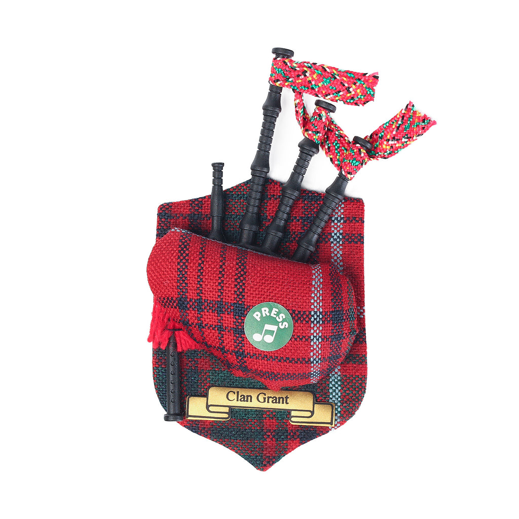 Clan Musical Bagpipe Magnet Grant