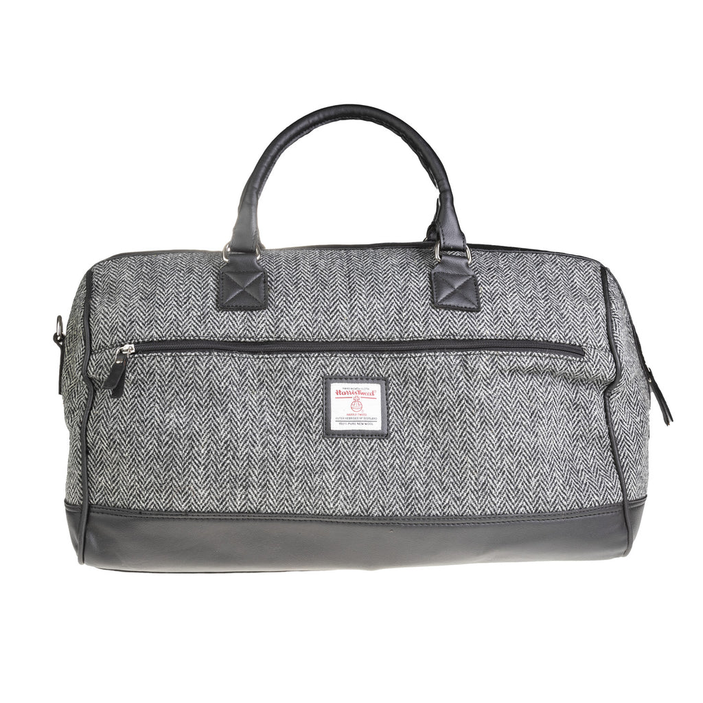 Ht Vegan Leather Weekender Bag Black & White Herringbone / Black