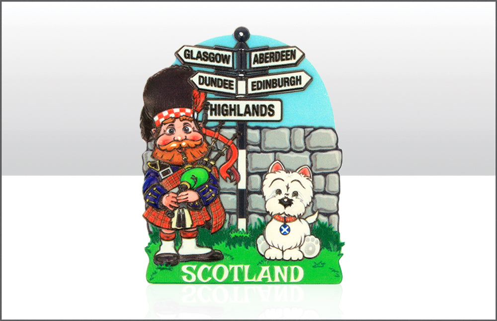 Hamish Macpiper & Signpost Magnet