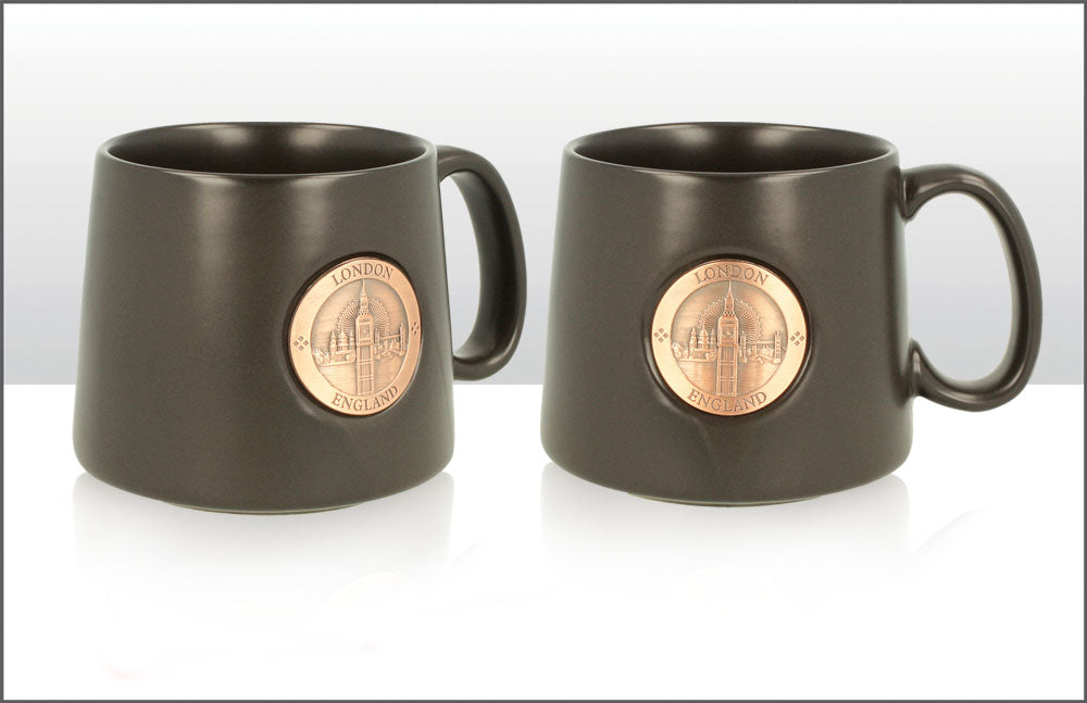 Edinburgh Castle Disc Reverse Taper Mug